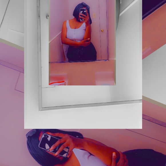 Today years old when I realized you can edit this headline 🤣 I'm Brianna - Picture 2 of 7